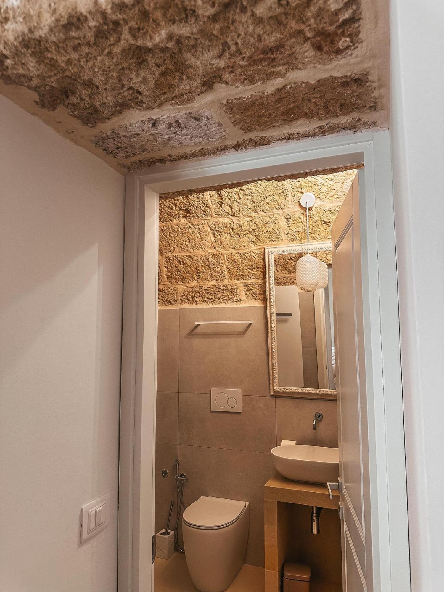 Palazzo Alma Luxury Rooms Casarano Exterior photo