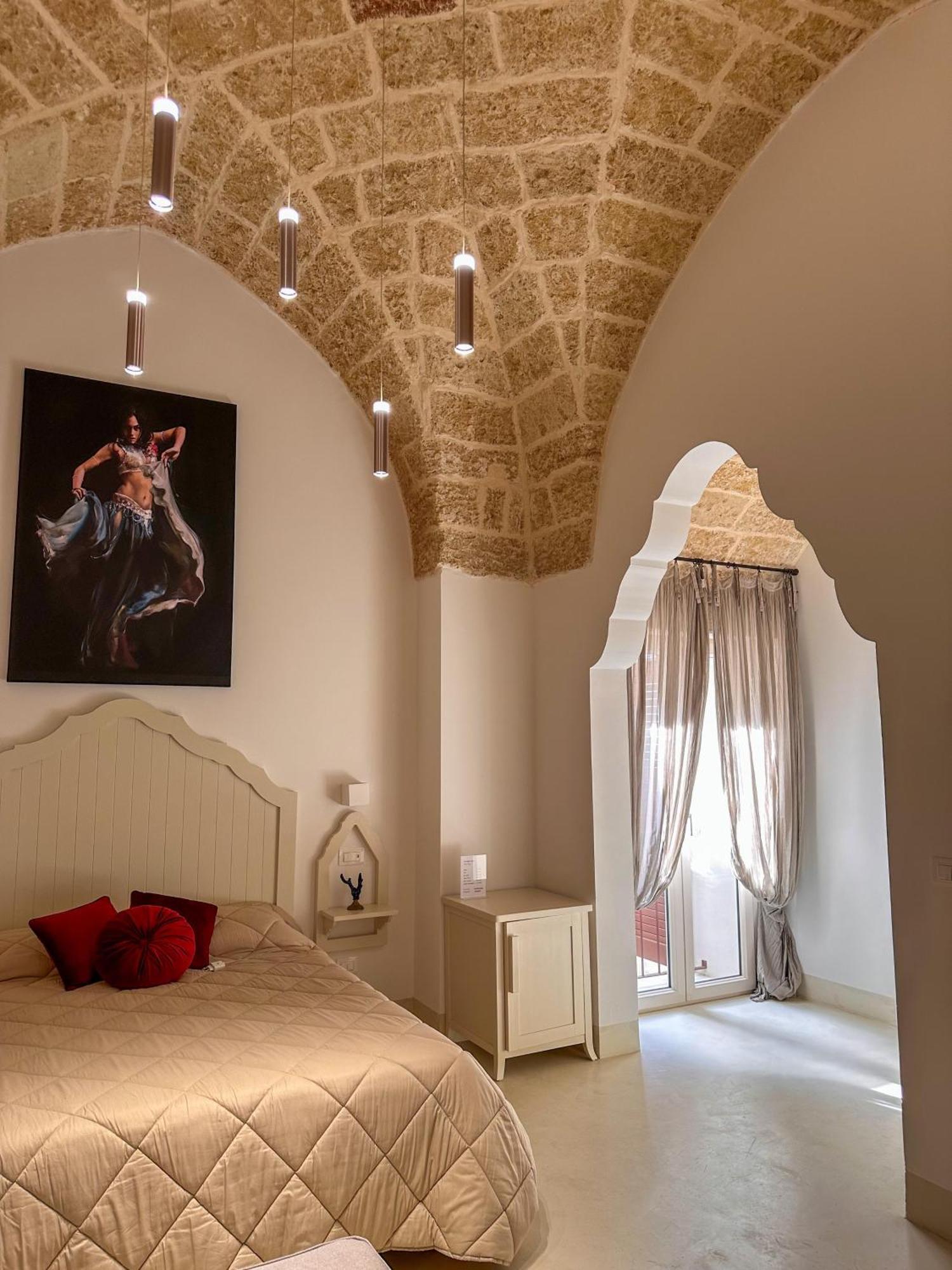 Palazzo Alma Luxury Rooms Casarano Exterior photo
