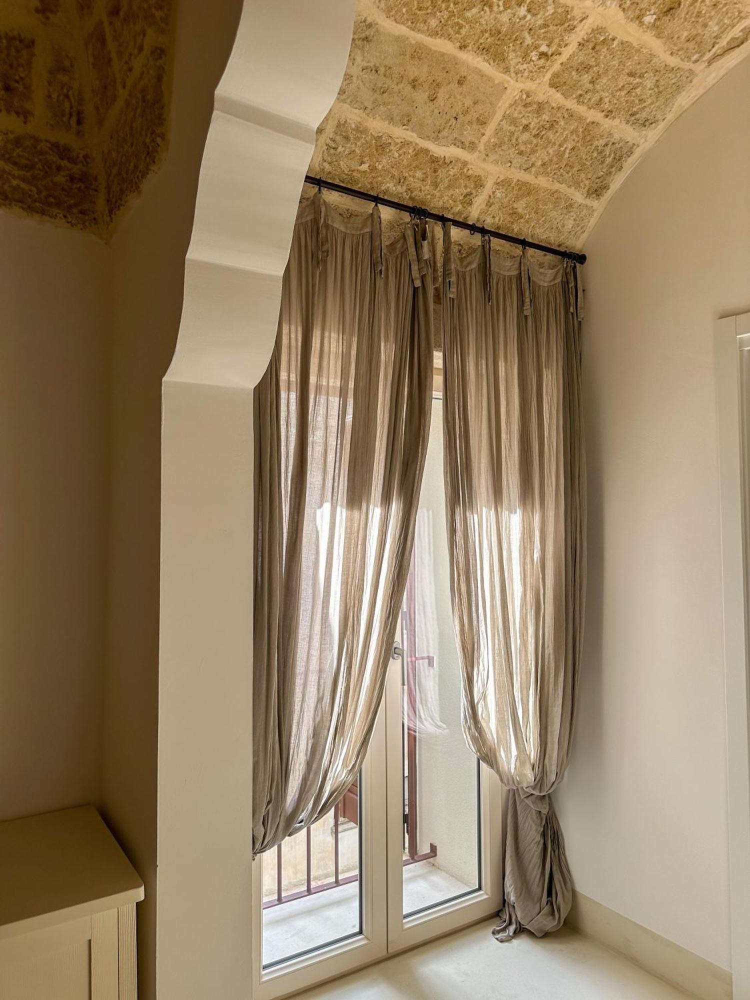 Palazzo Alma Luxury Rooms Casarano Exterior photo